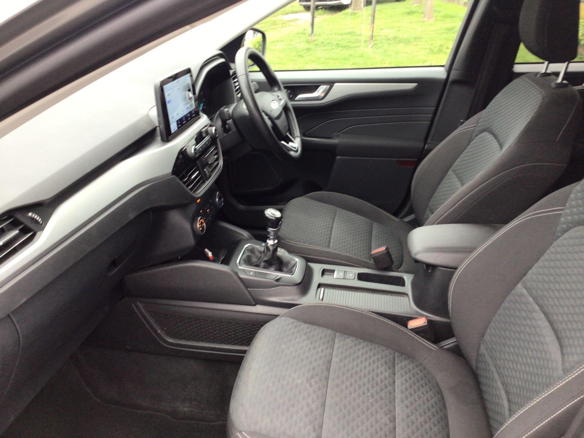Ford Kuga Image 14