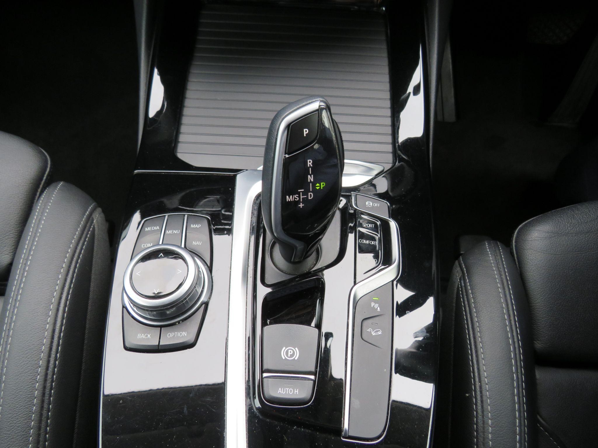 BMW X3 Image 17