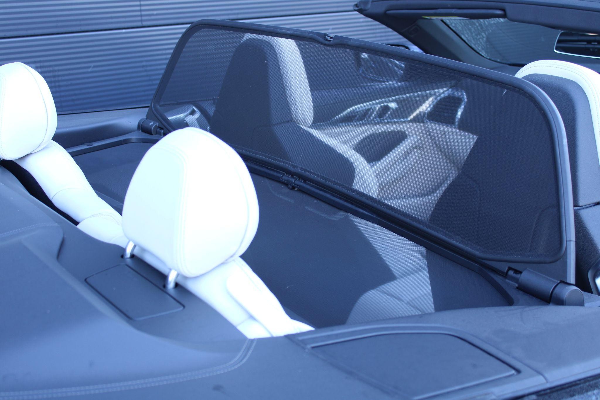 BMW 8 Series Convertible Image 33
