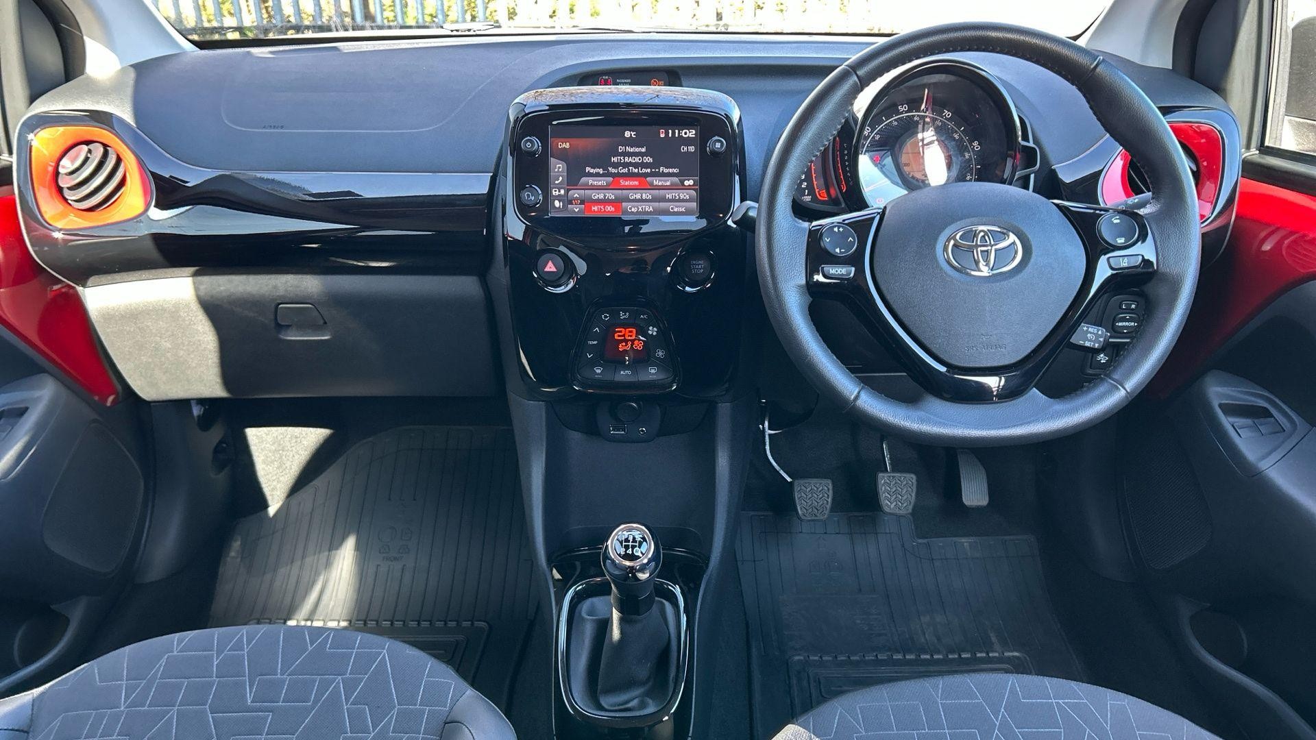 Toyota Aygo Image 11