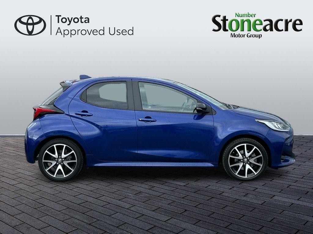 Toyota Yaris Image 4