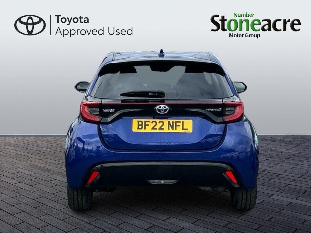 Toyota Yaris Image 6