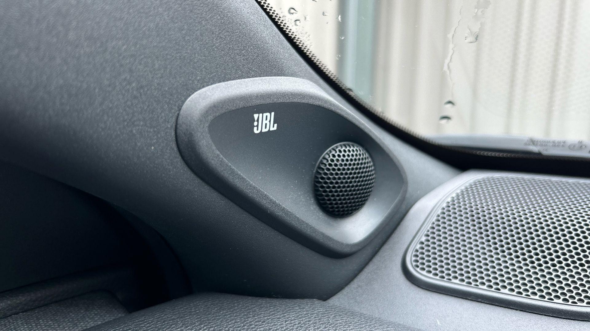 Toyota Yaris Image 30