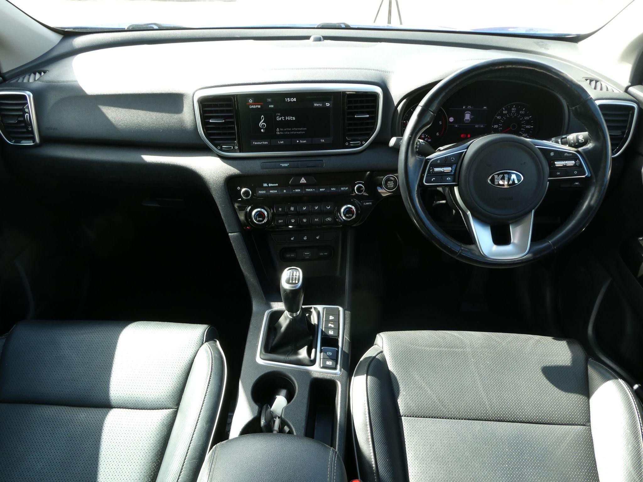 Kia Sportage Image 12