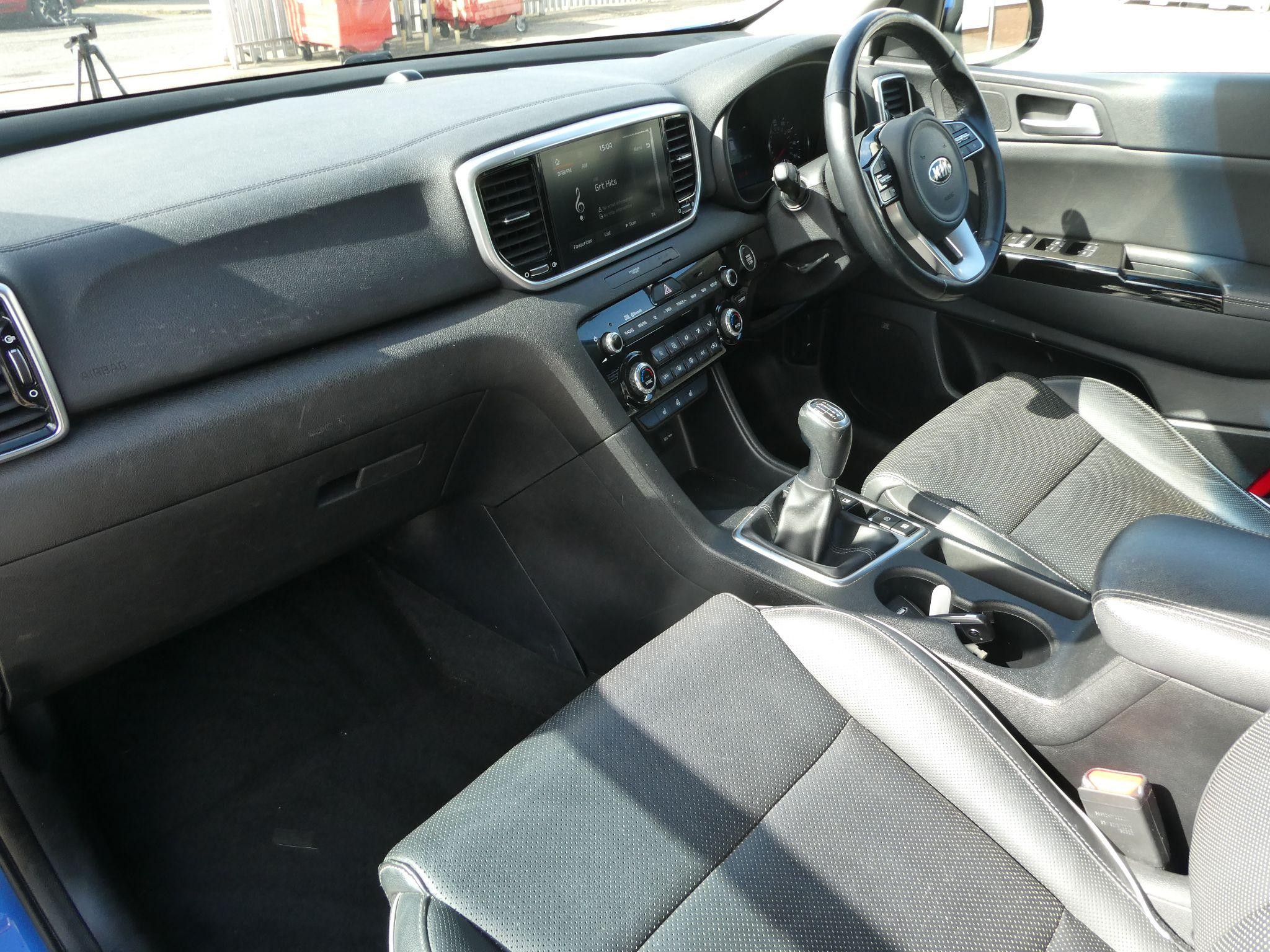 Kia Sportage Image 13