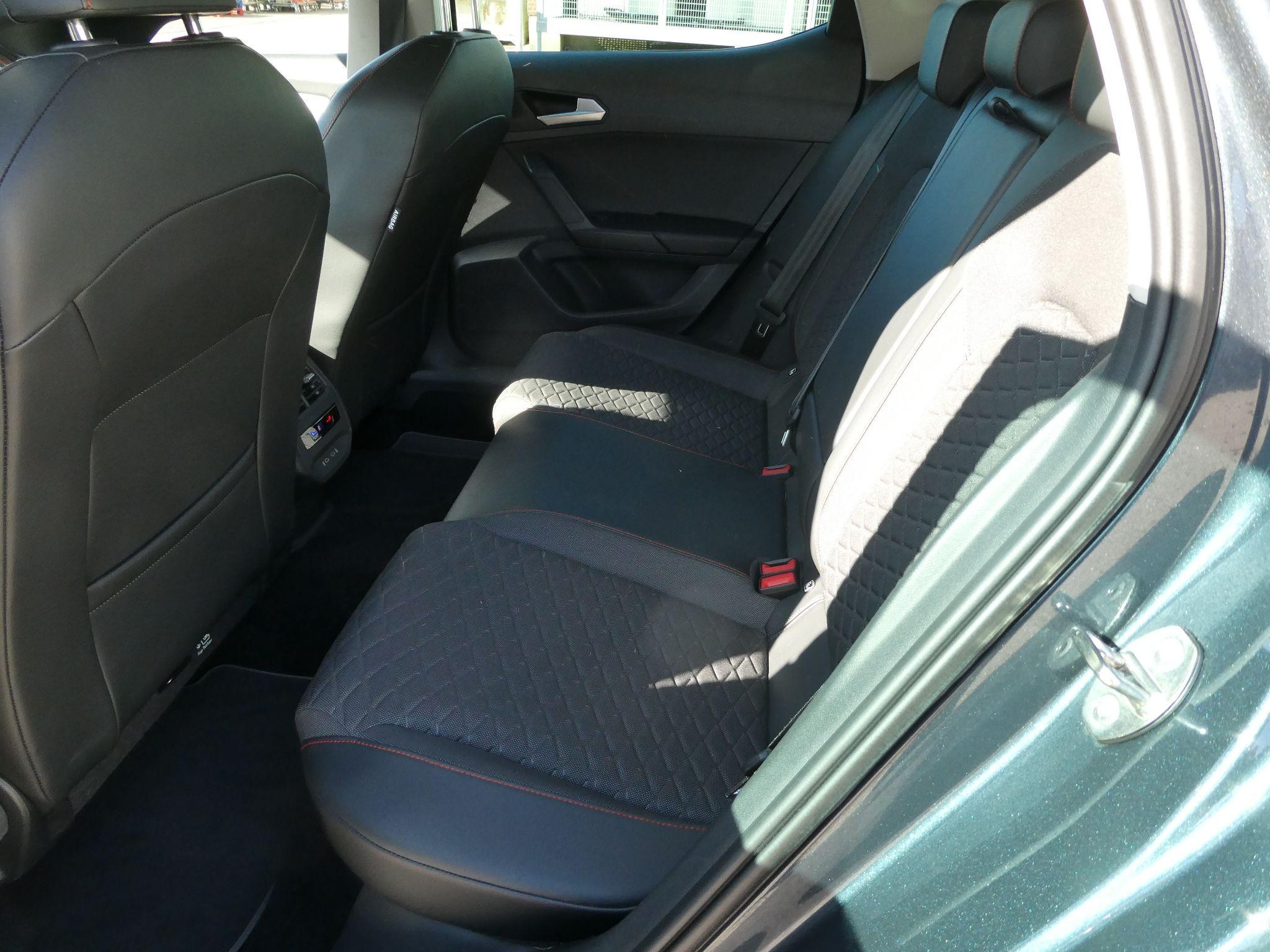 SEAT Leon Image 18