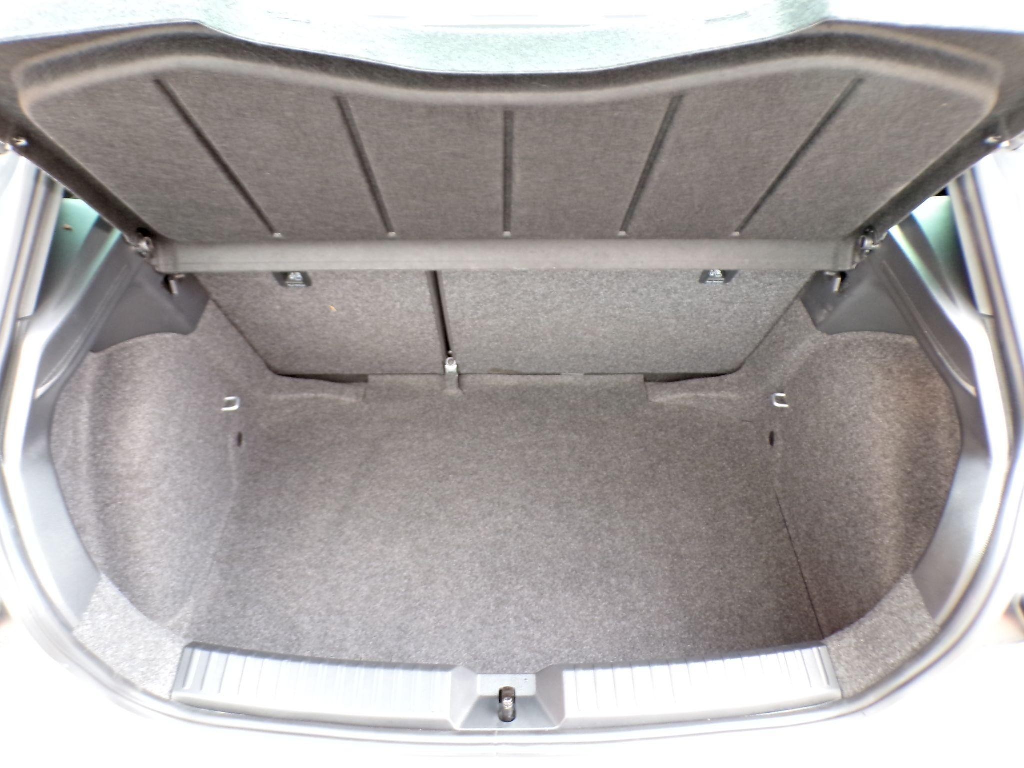 SEAT Ibiza Image 10