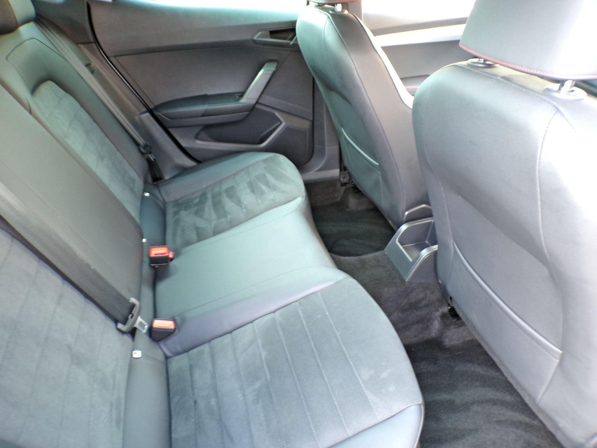 SEAT Ibiza Image 20
