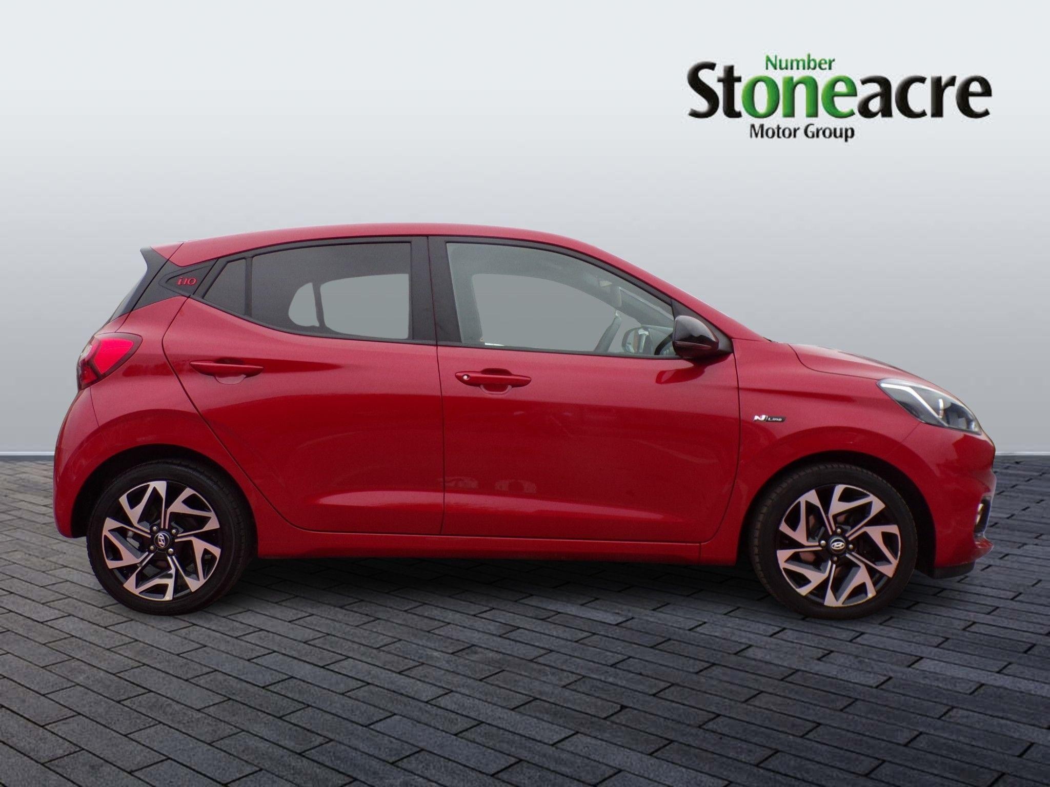 Hyundai i10 Image 2