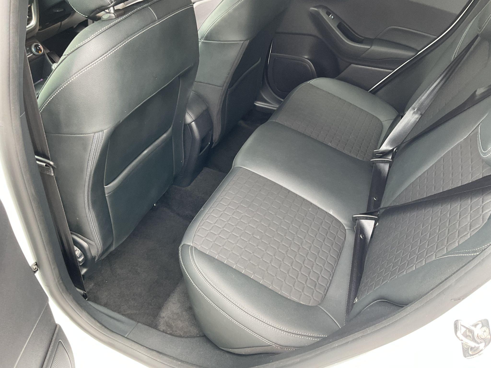 Ford Fiesta Image 12