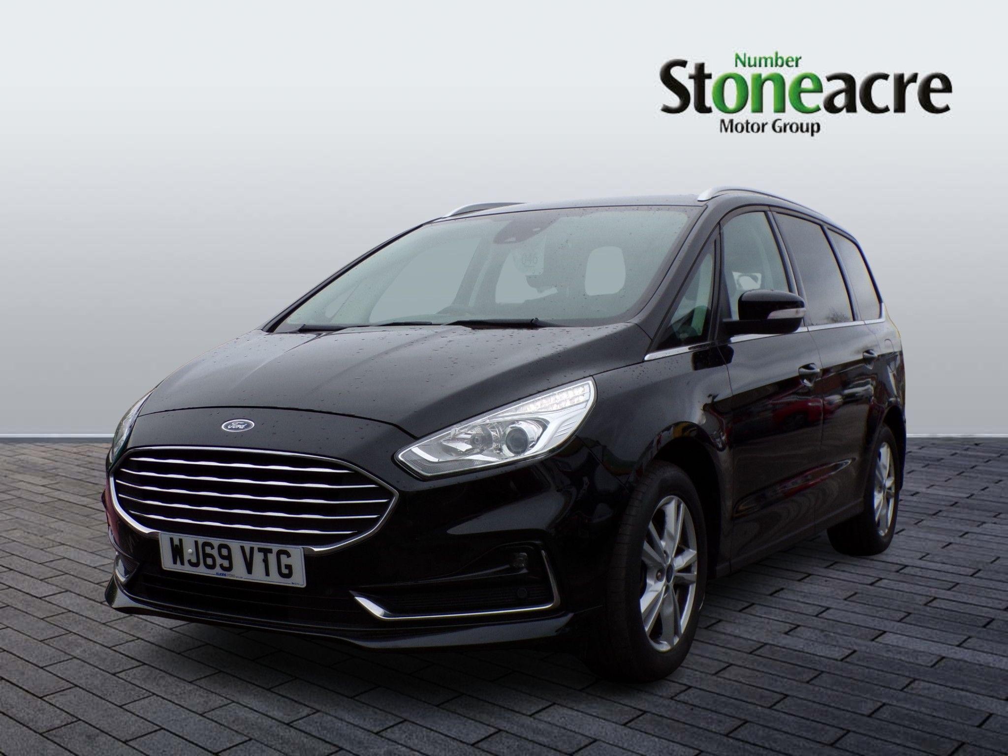 Ford Galaxy Image 7