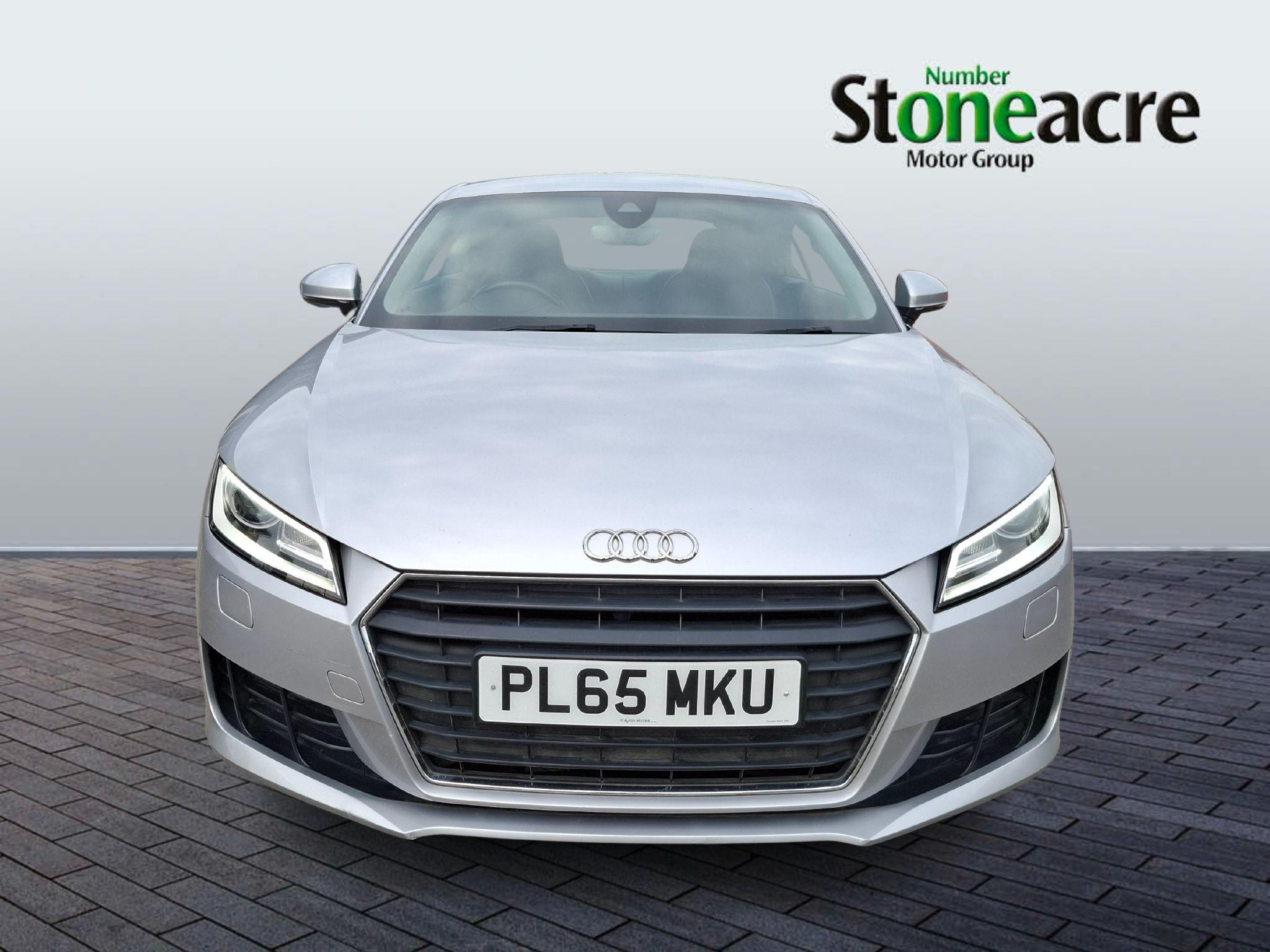 Audi TT Image 2