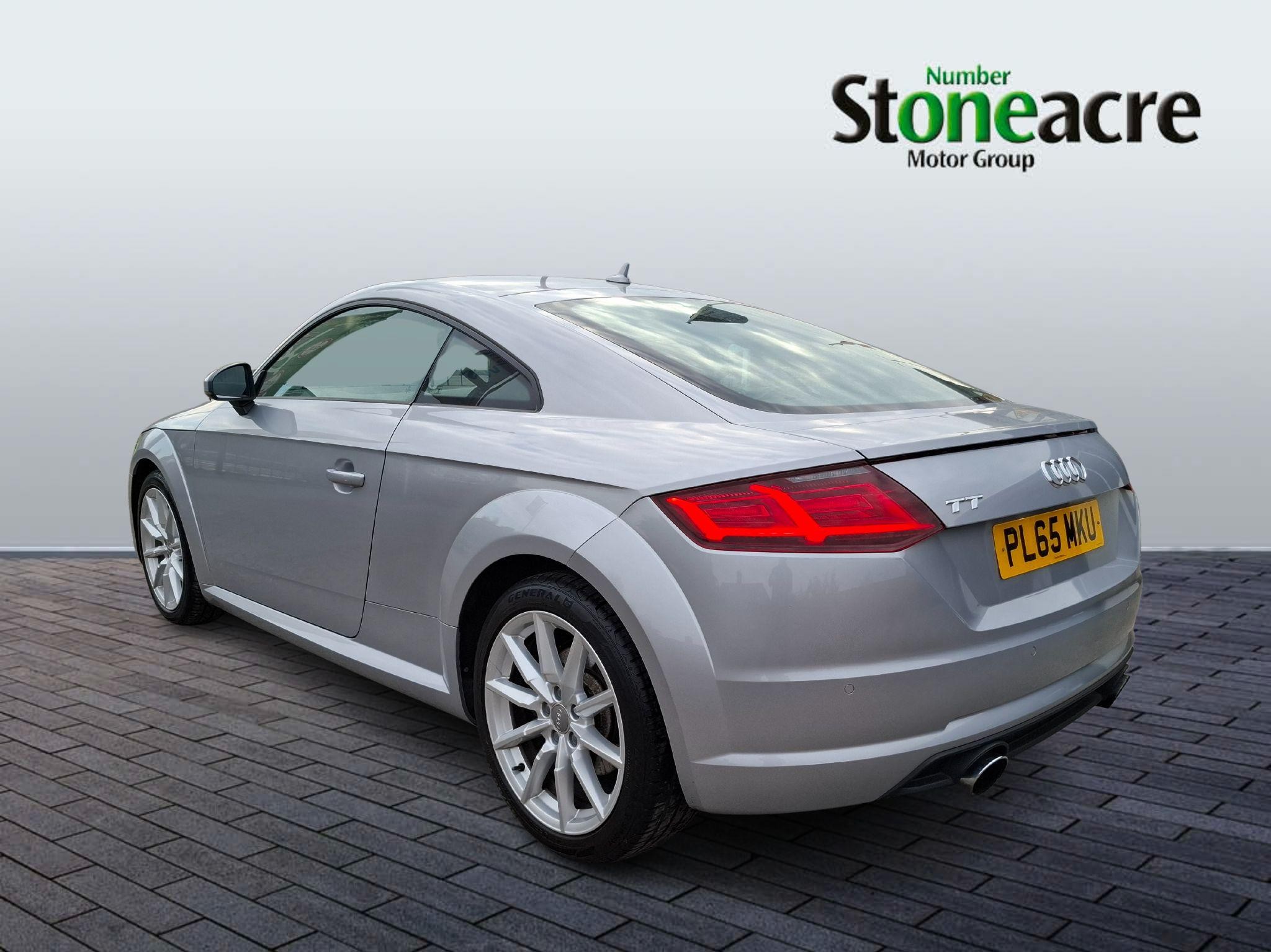 Audi TT Image 4