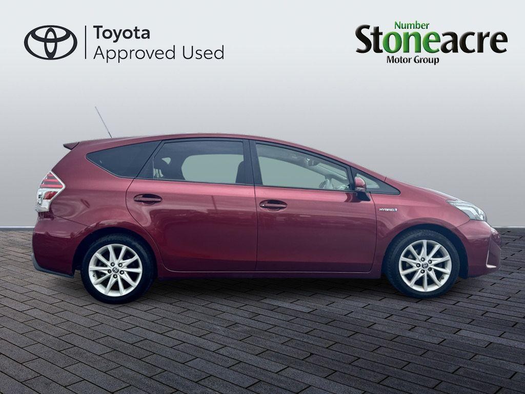 Toyota Prius+ Image 4