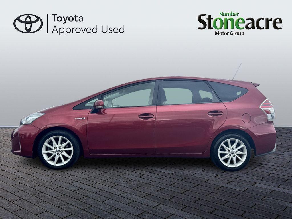Toyota Prius+ Image 8