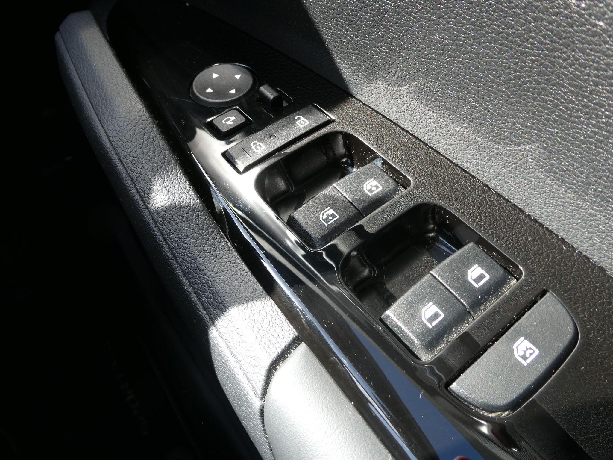 Kia Sportage Image 21