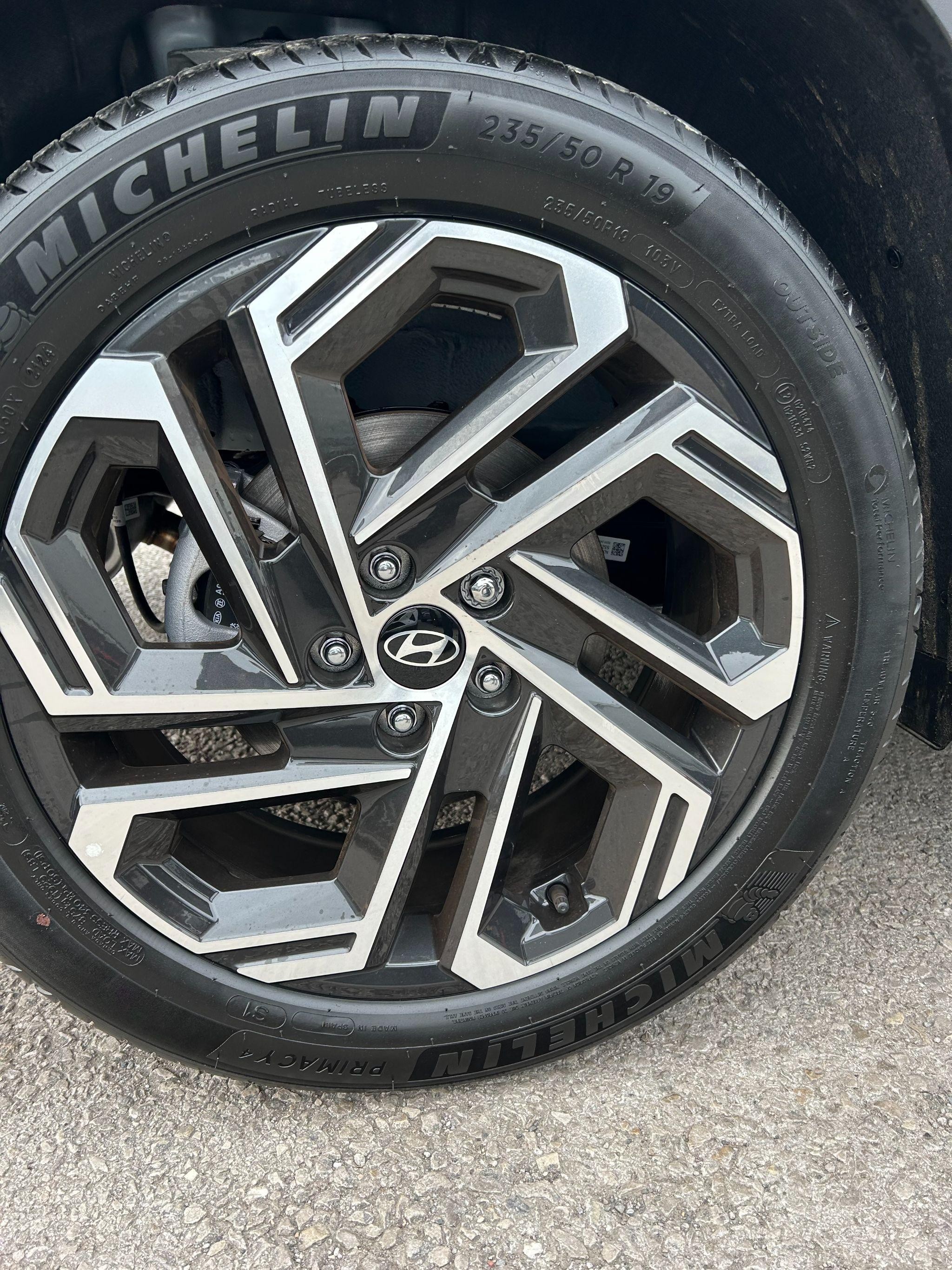Hyundai TUCSON Image 9