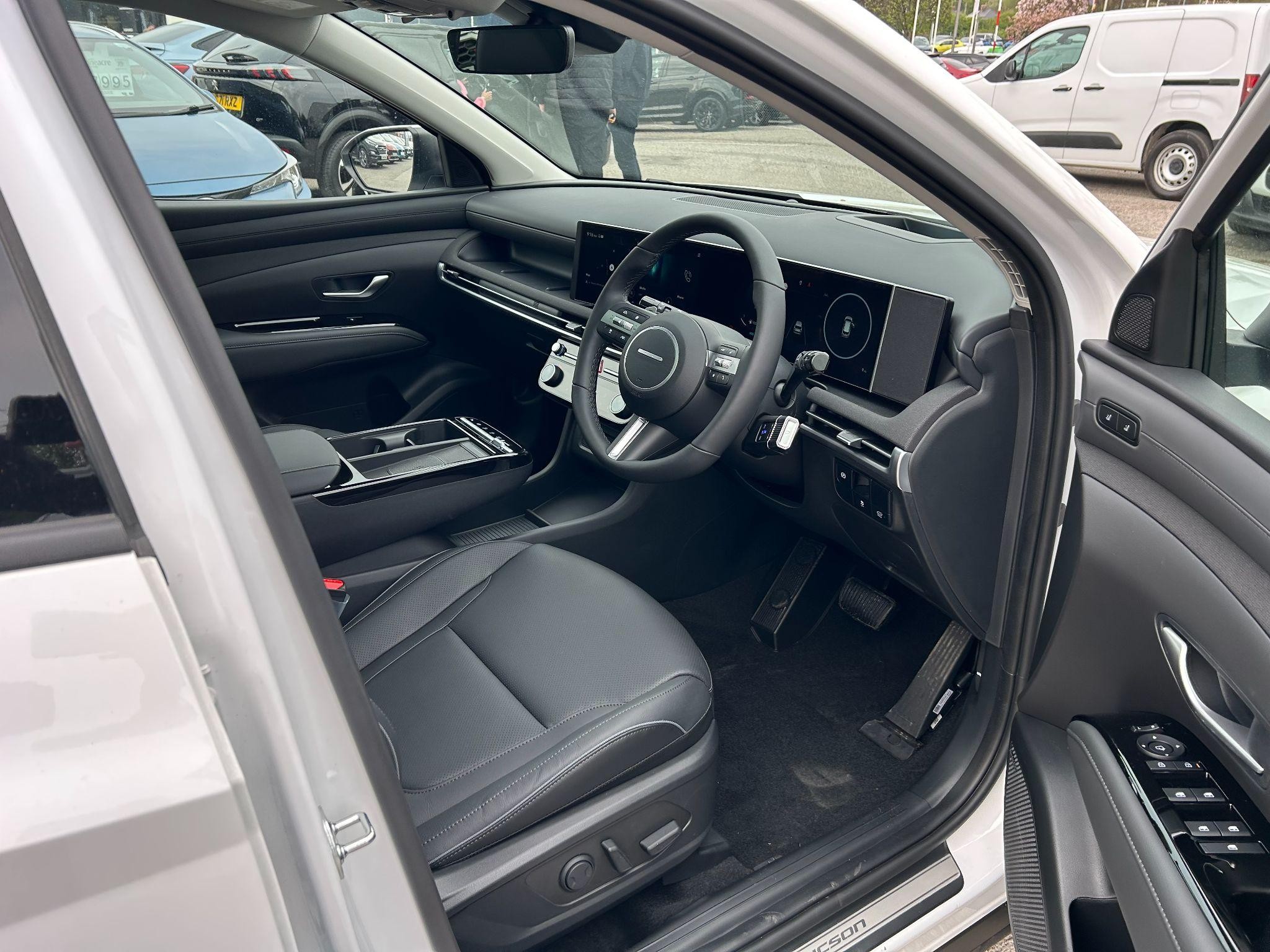 Hyundai TUCSON Image 13