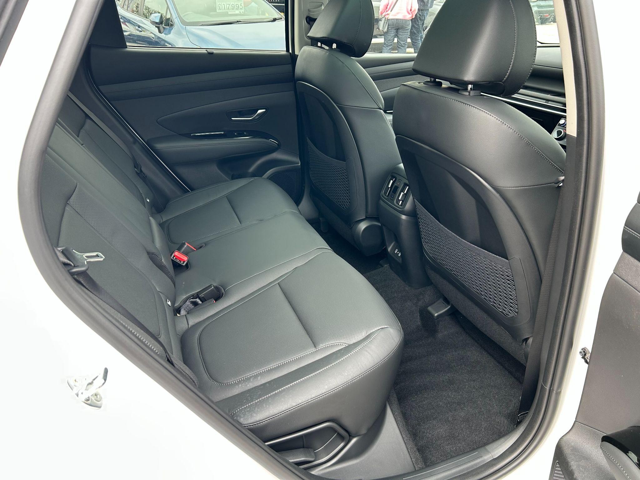 Hyundai TUCSON Image 16