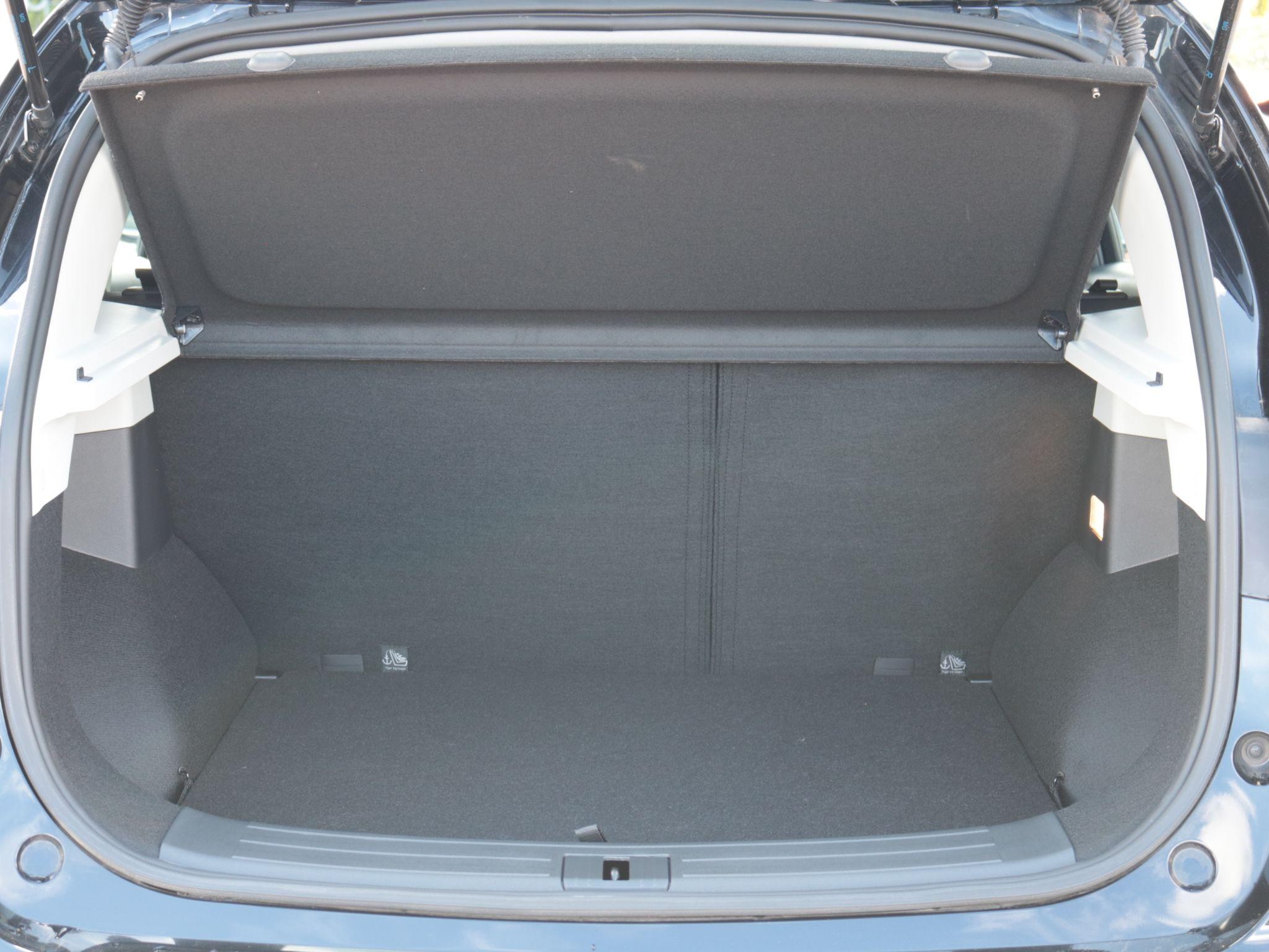 MG ZS EV Image 10