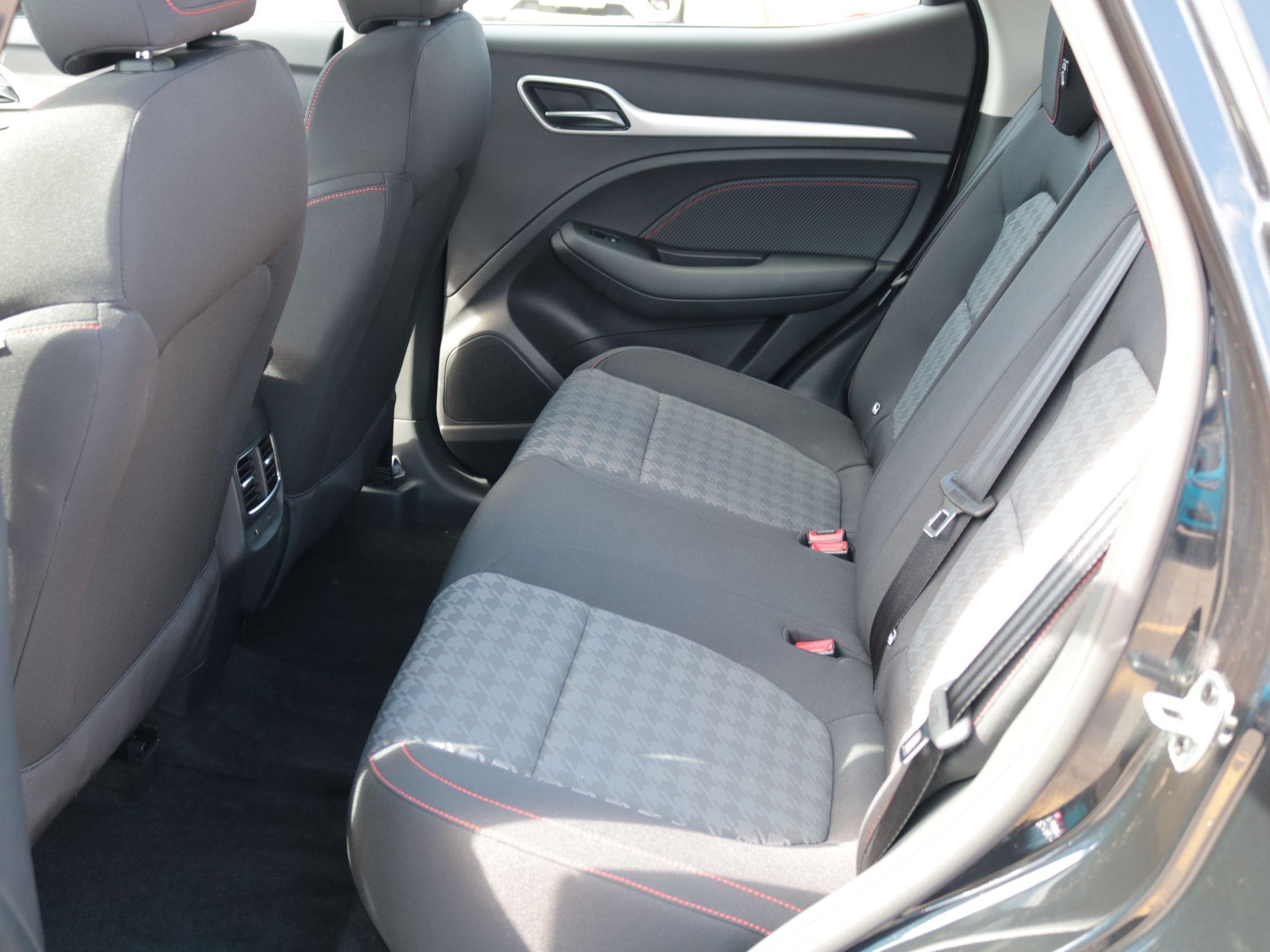 MG ZS EV Image 22