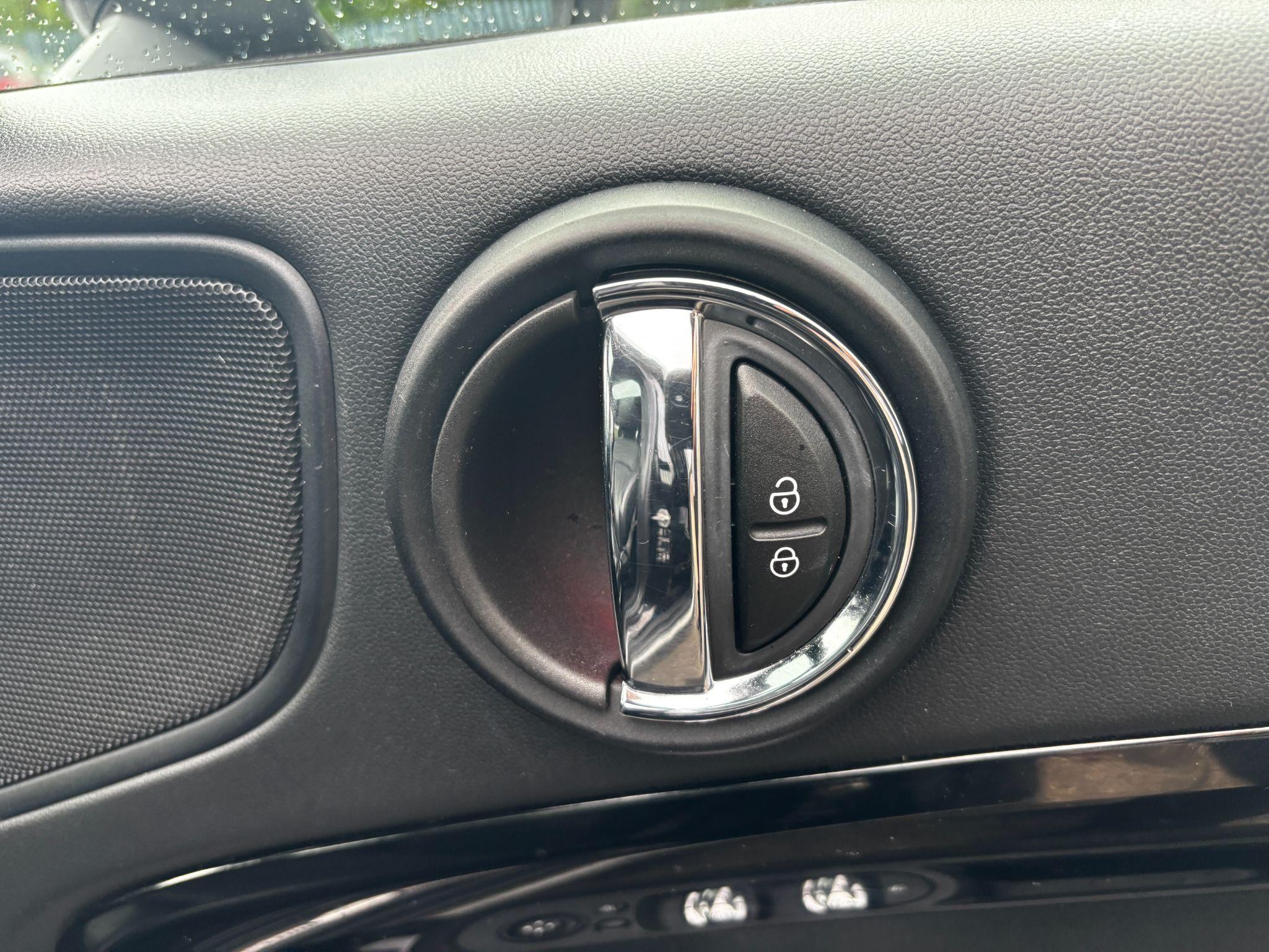 MINI Countryman Image 26