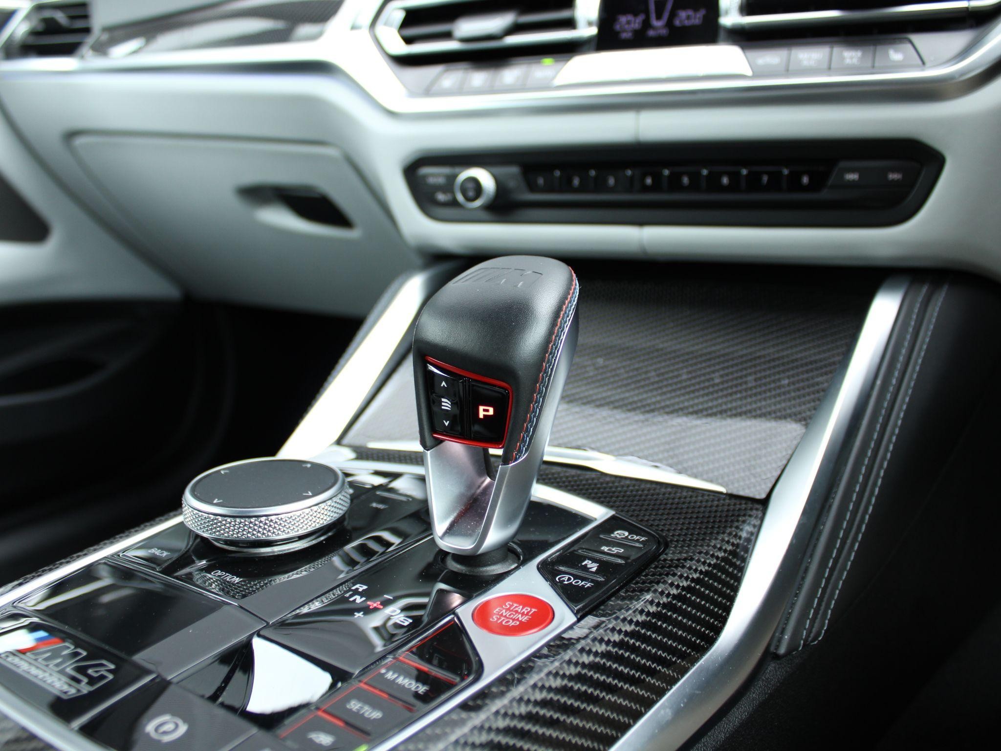 BMW M4 Image 12