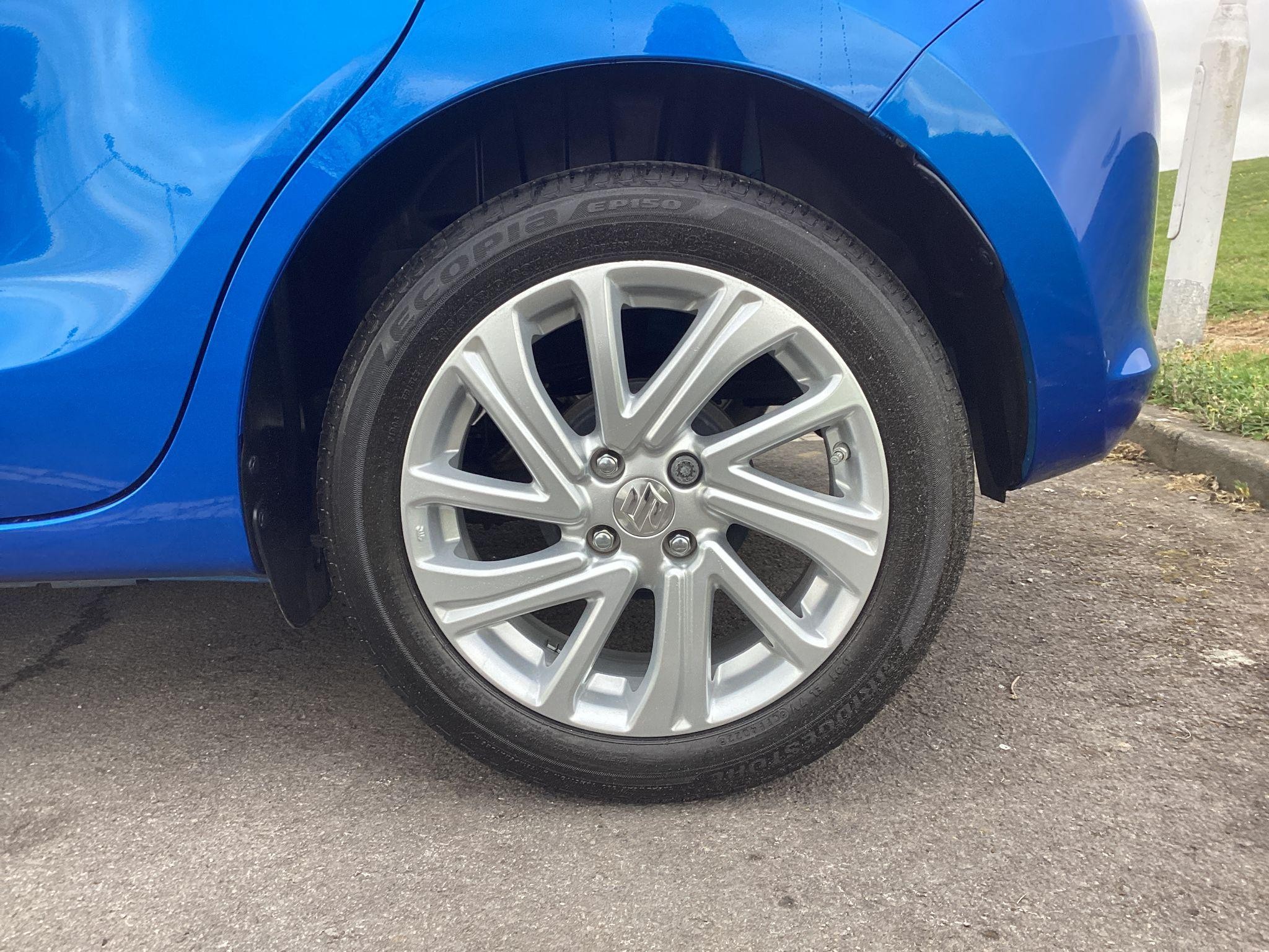Suzuki Swift Image 19