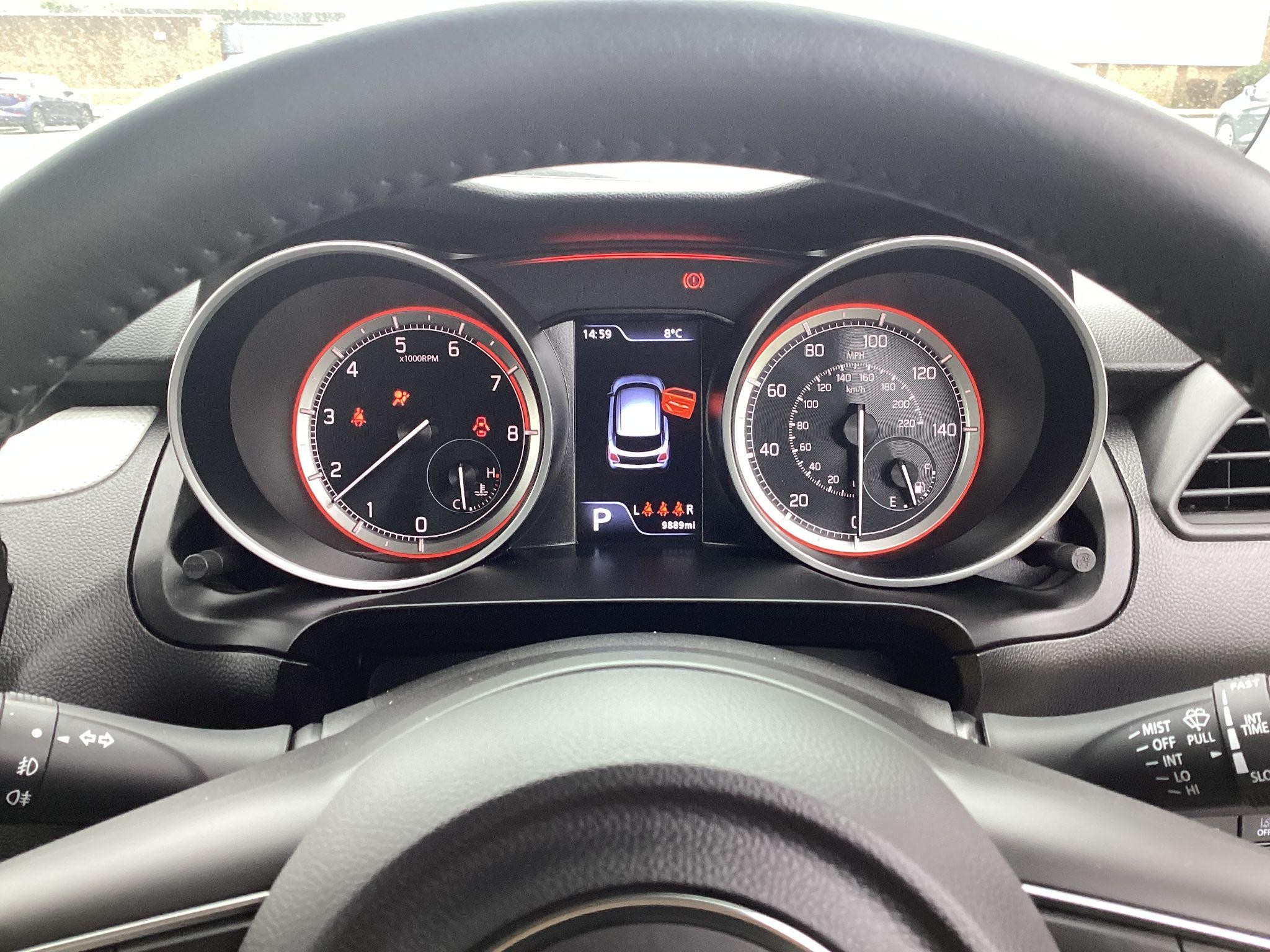 Suzuki Swift Image 25