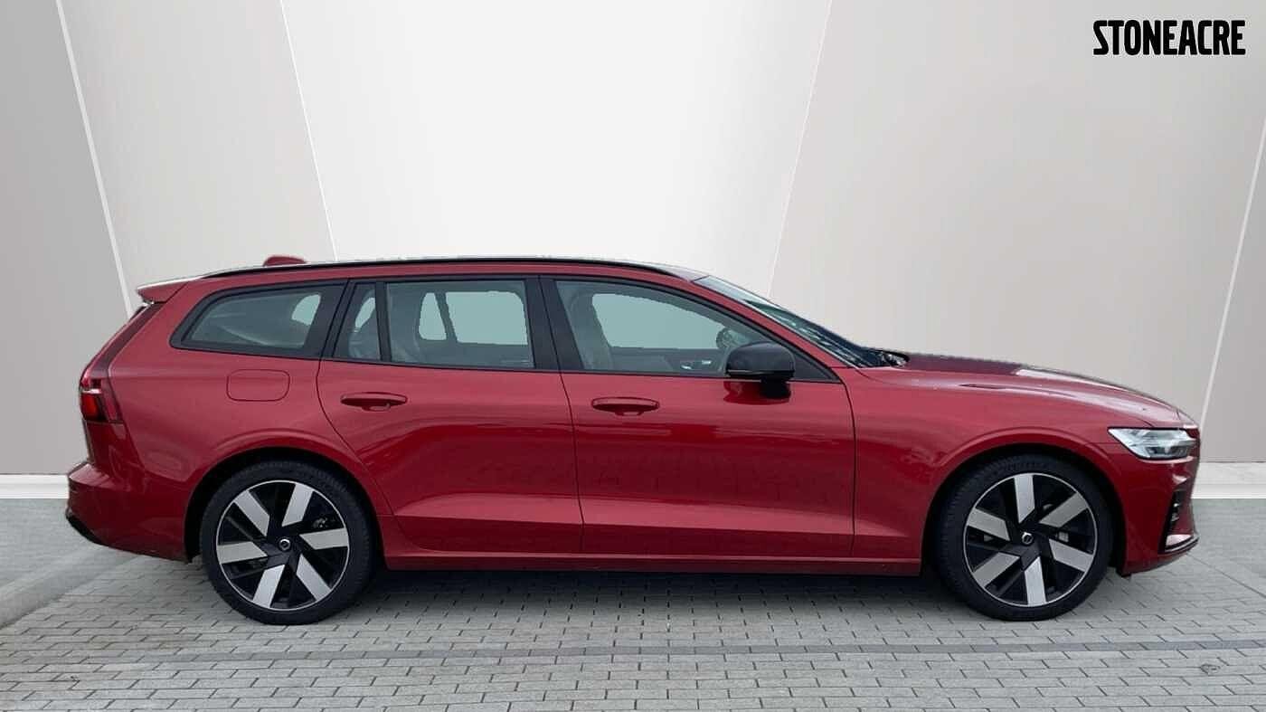 Volvo V60 Image 4