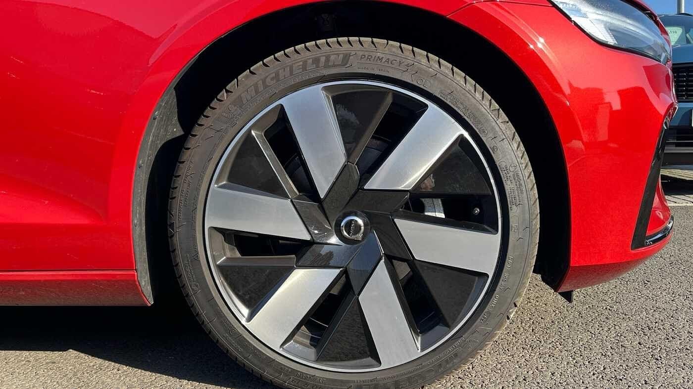 Volvo V60 Image 17