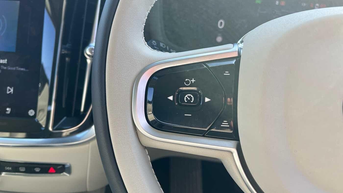 Volvo V60 Image 19