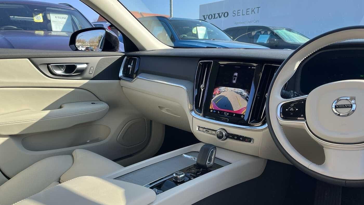 Volvo V60 Image 39