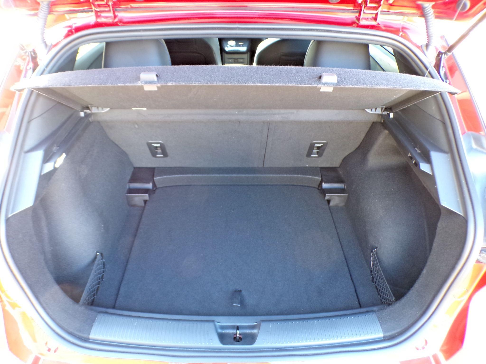 MG4 EV Image 10