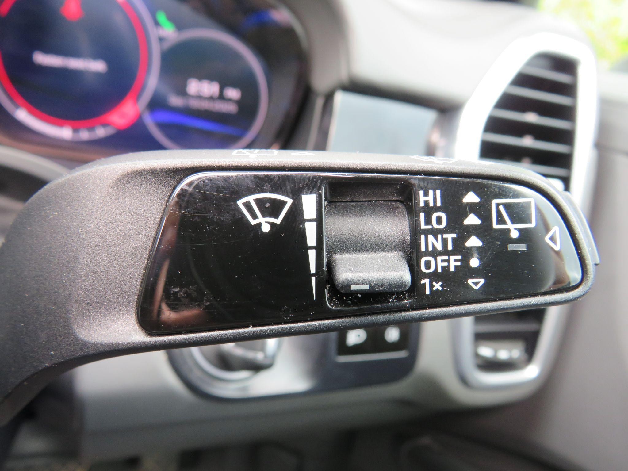 Porsche Cayenne Image 35