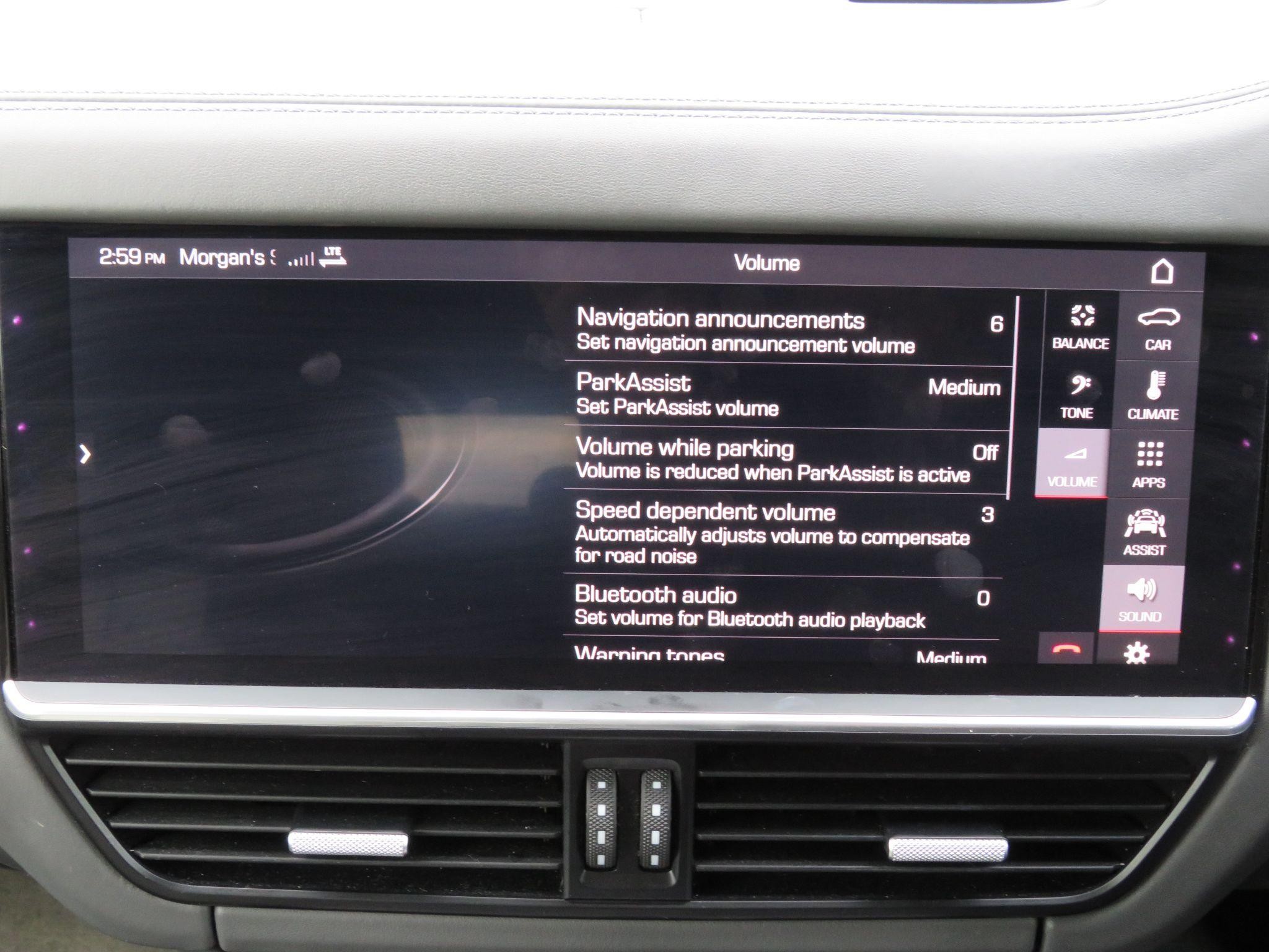 Porsche Cayenne Image 58
