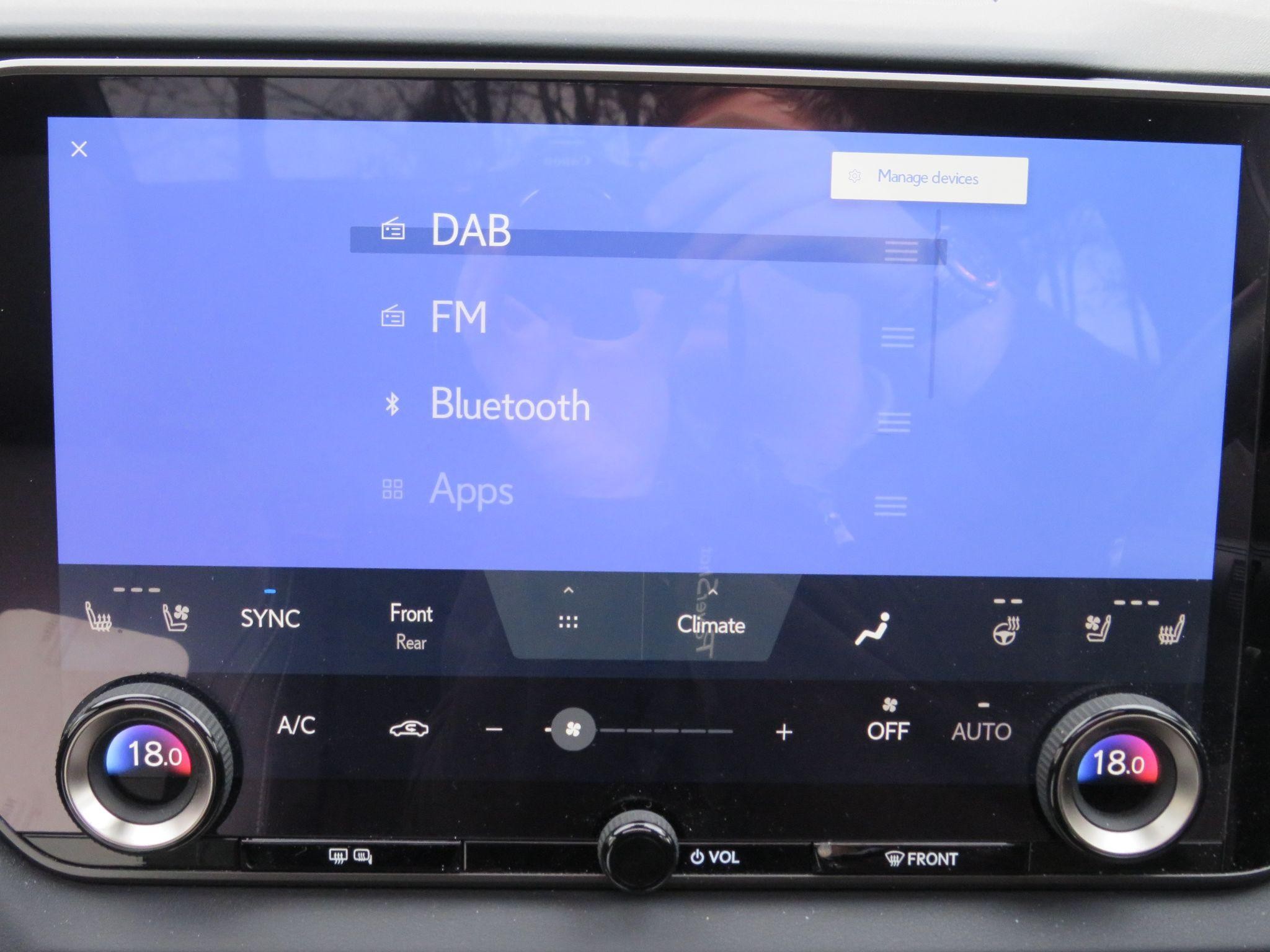 Lexus RX Image 34