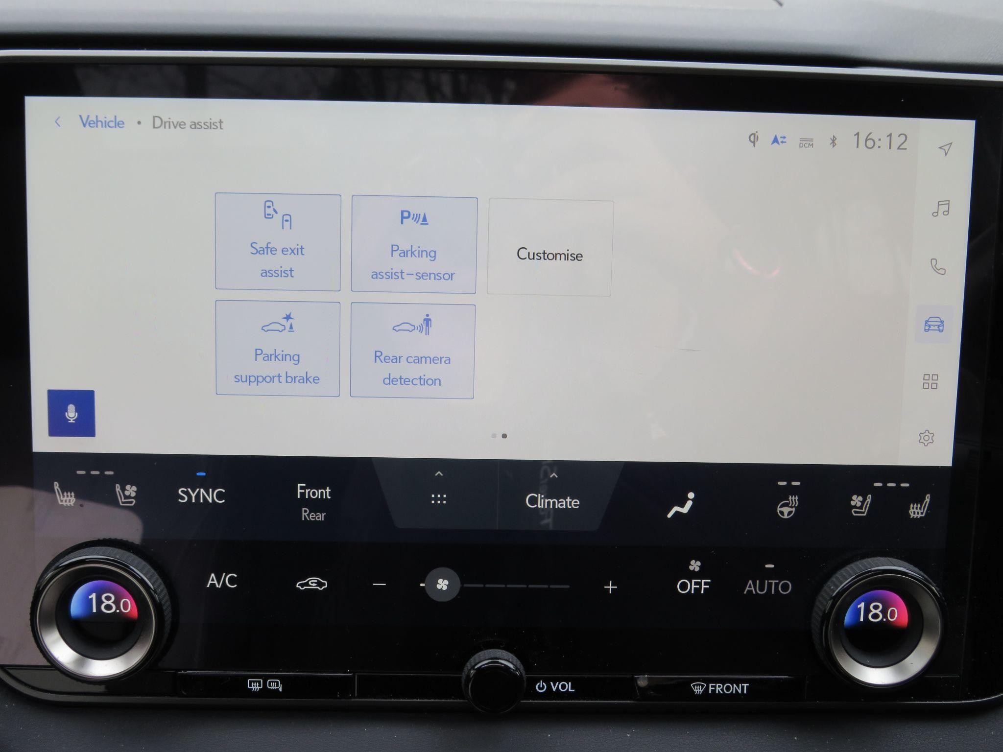 Lexus RX Image 38