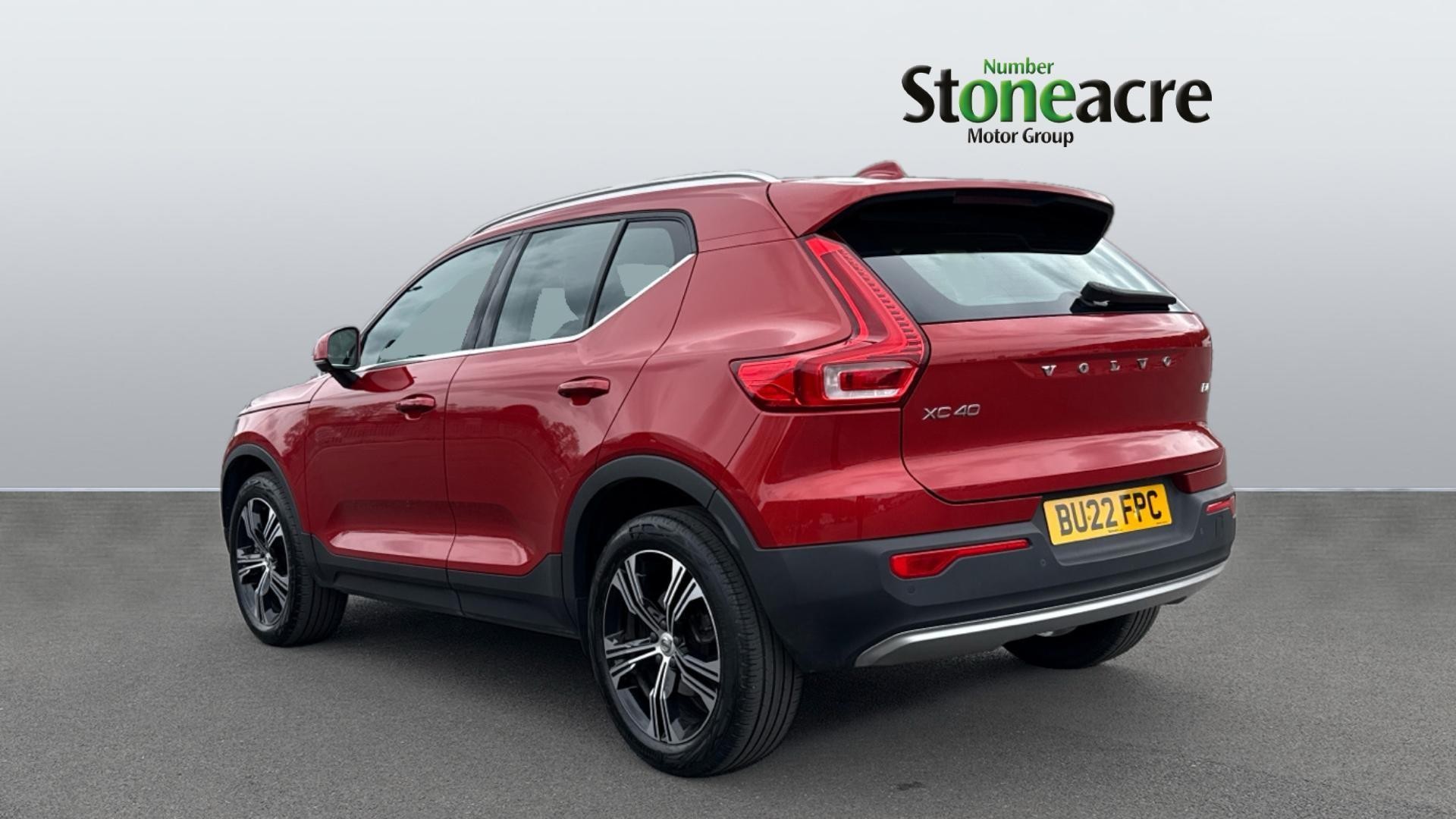 Volvo XC40 Image 2