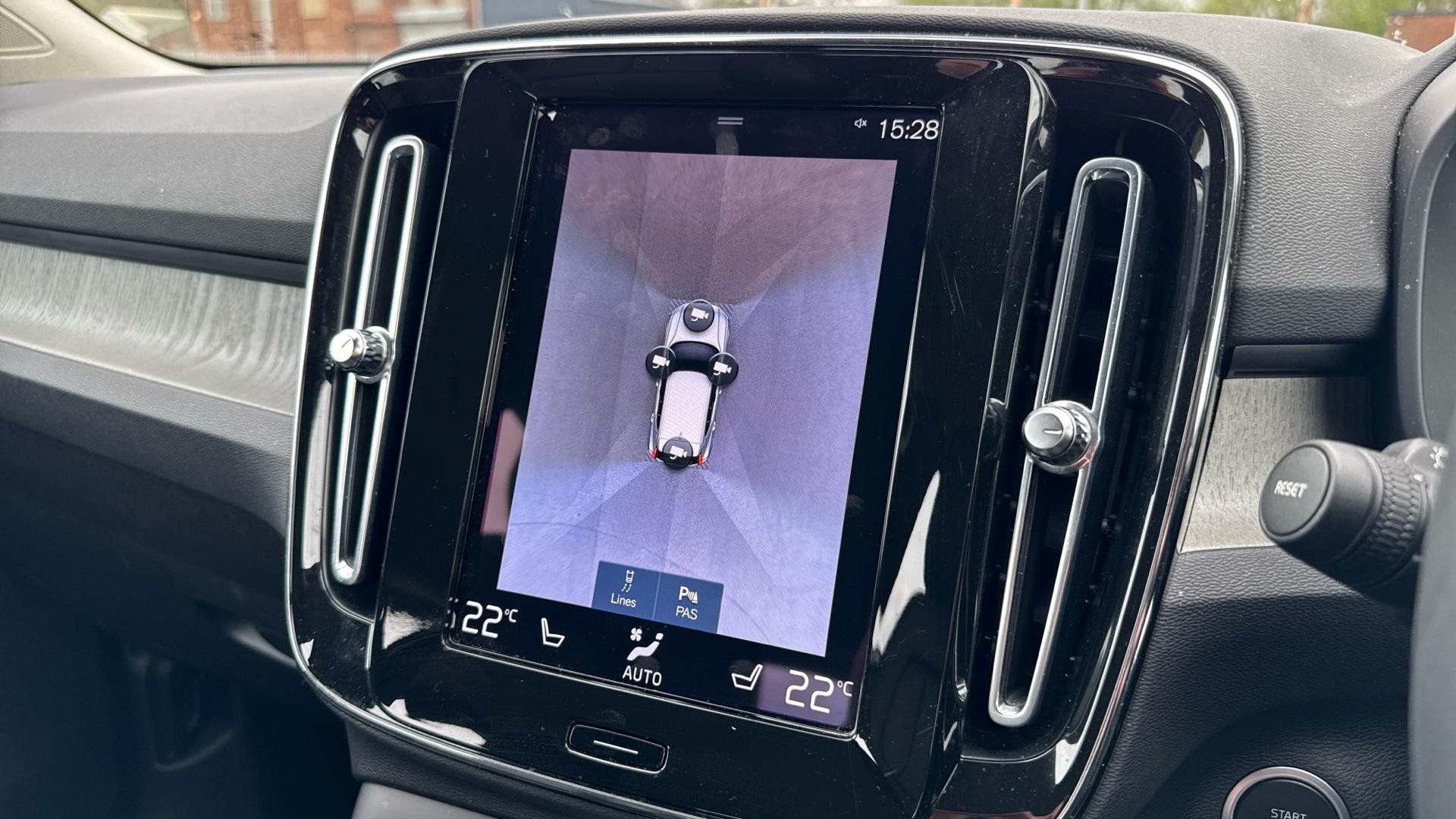Volvo XC40 Image 29