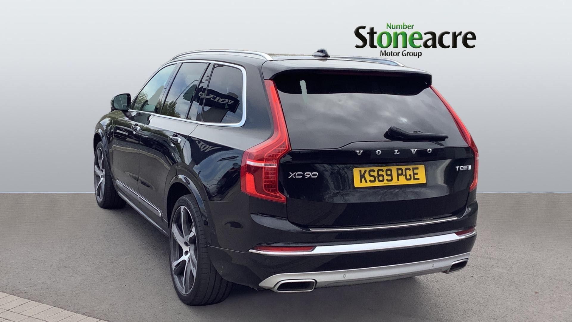 Volvo XC90 Image 2