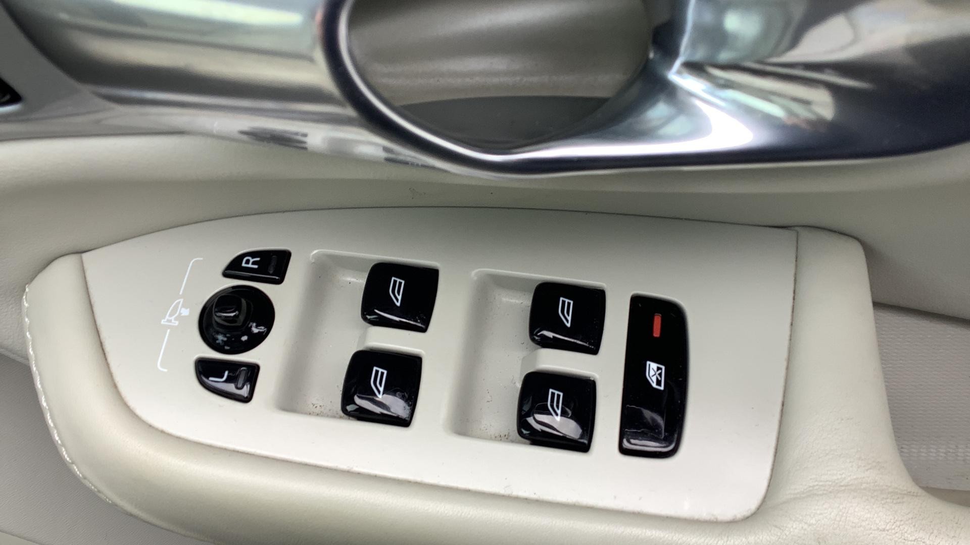 Volvo XC90 Image 36
