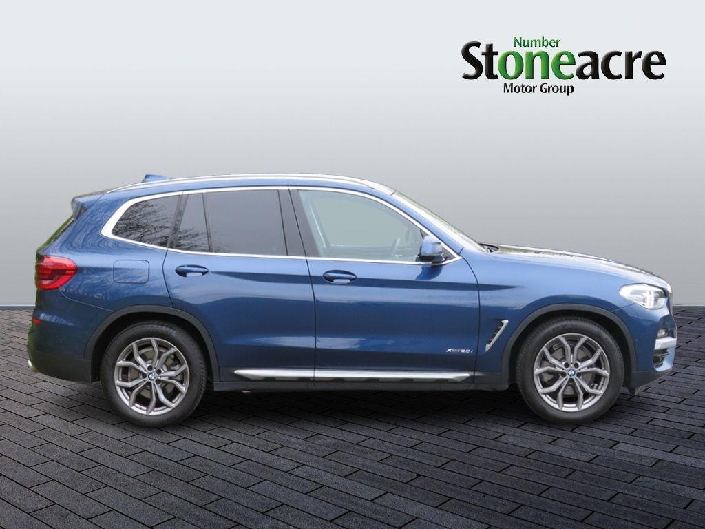 BMW X3 Image 2
