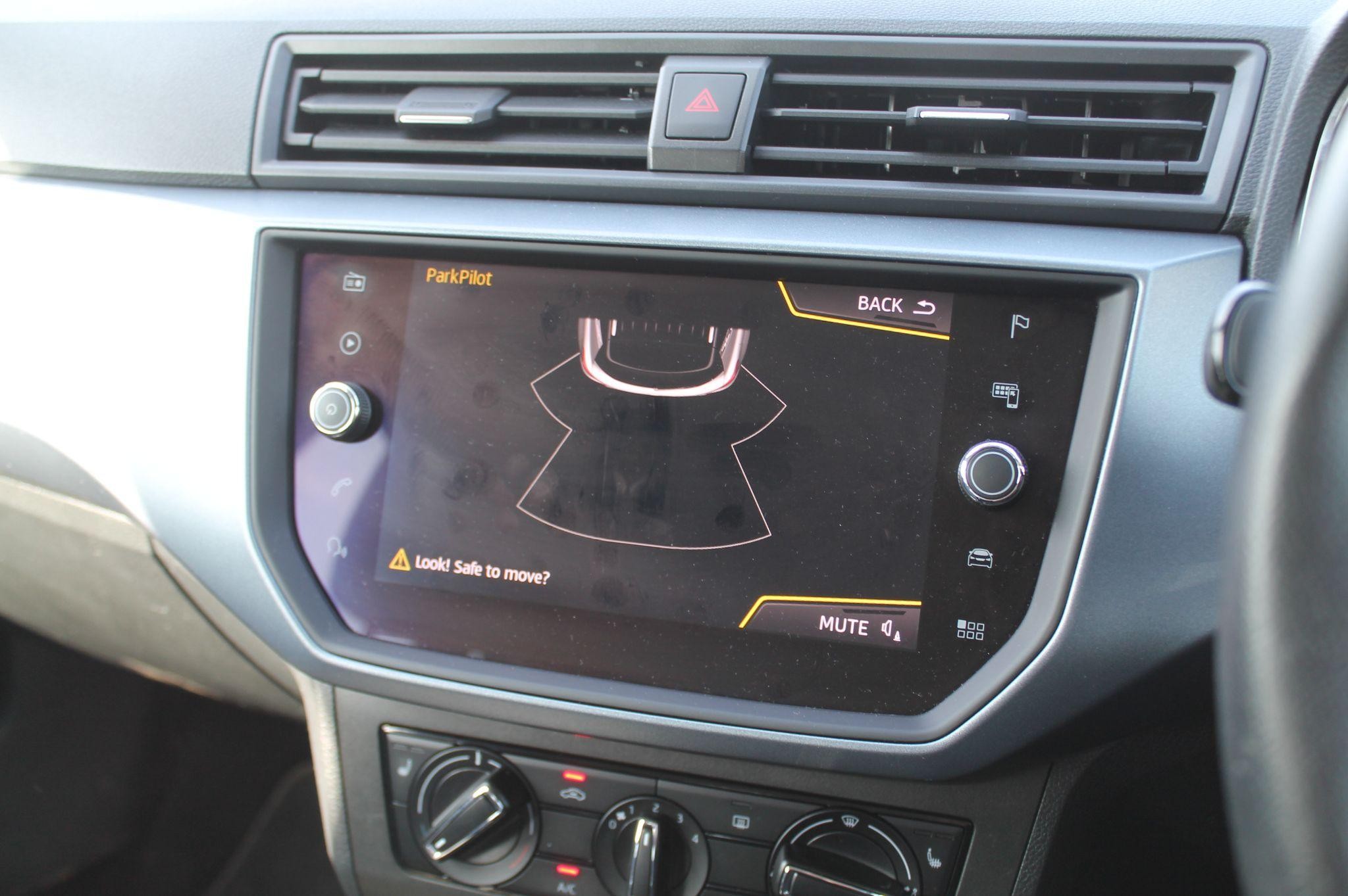 SEAT Arona Image 17