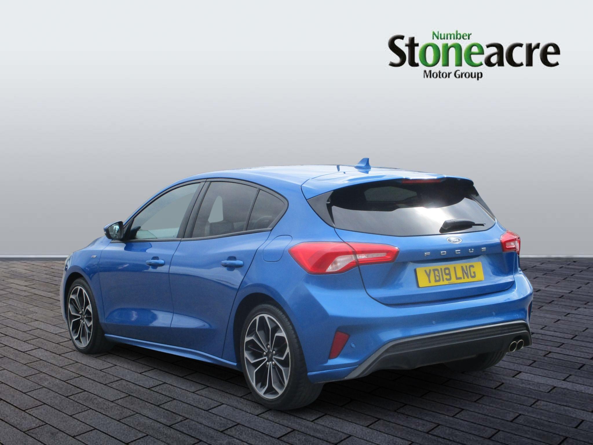 Ford Focus Image 6