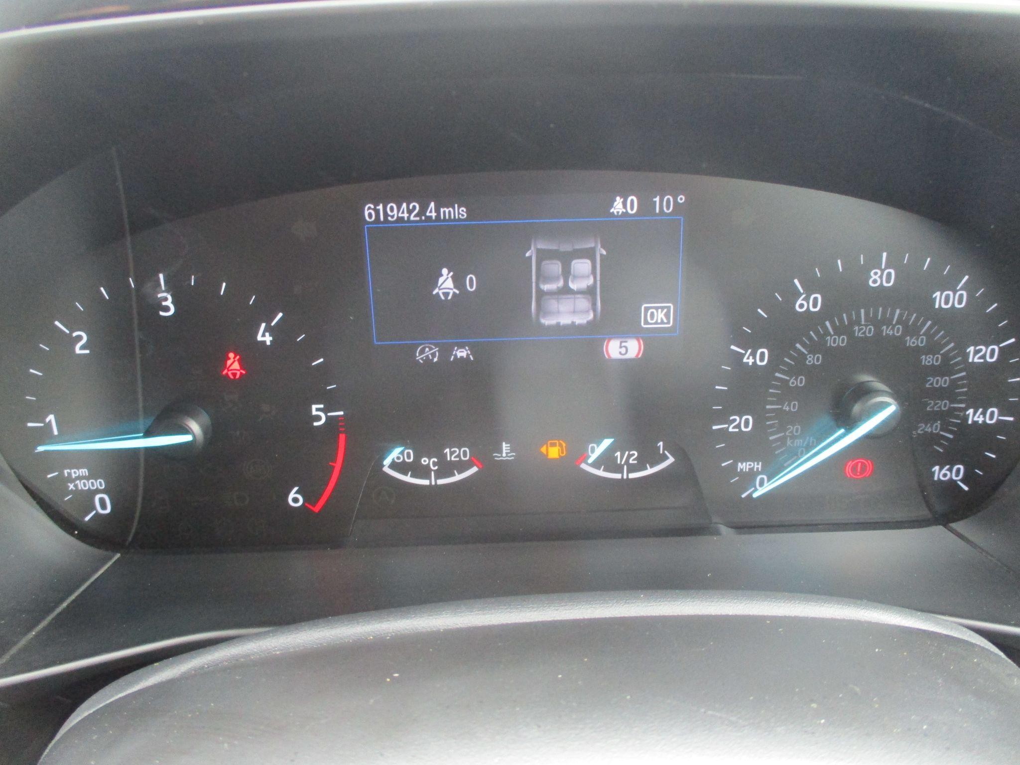 Ford Focus Image 12