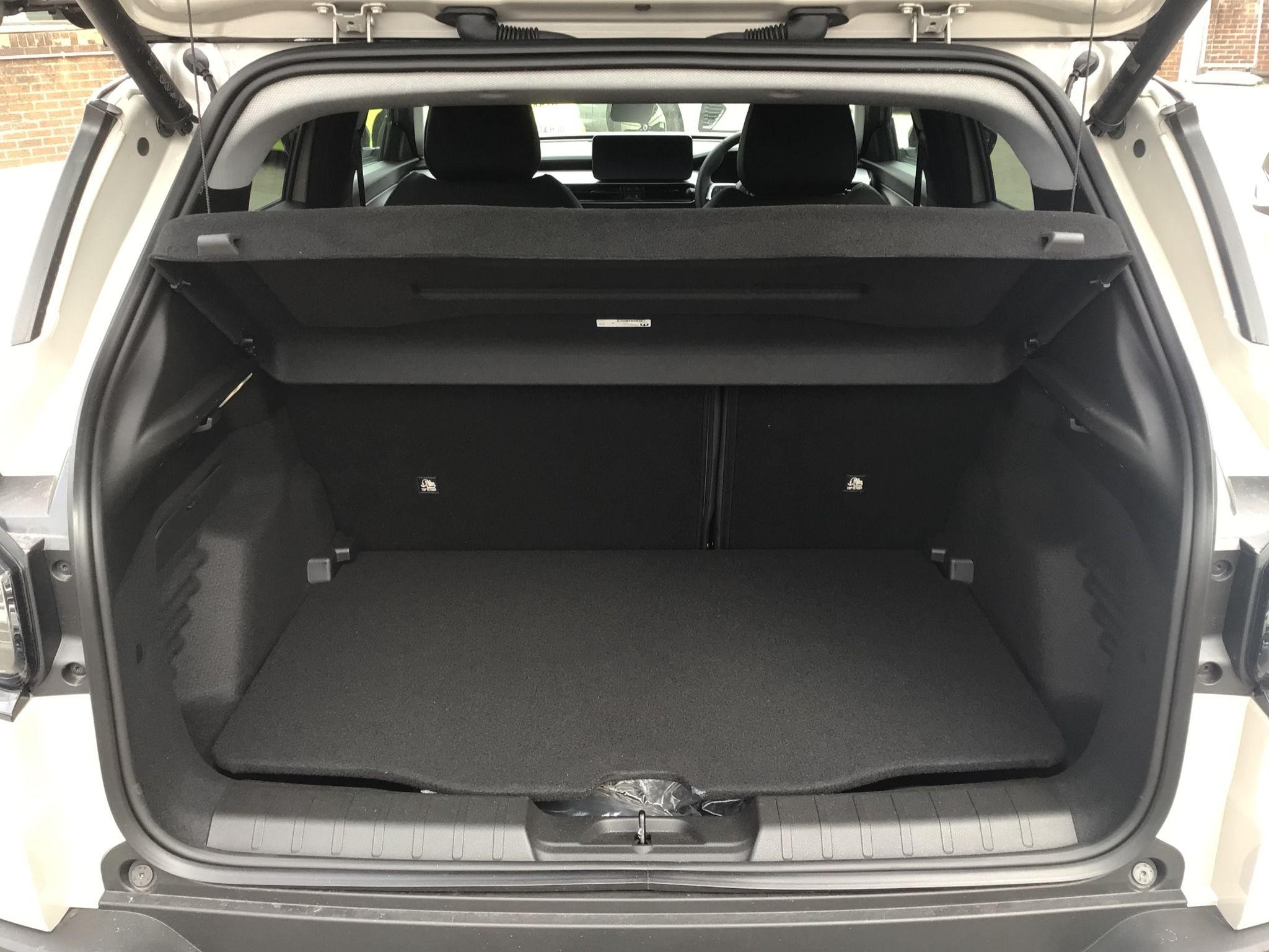 Jeep Avenger Image 11