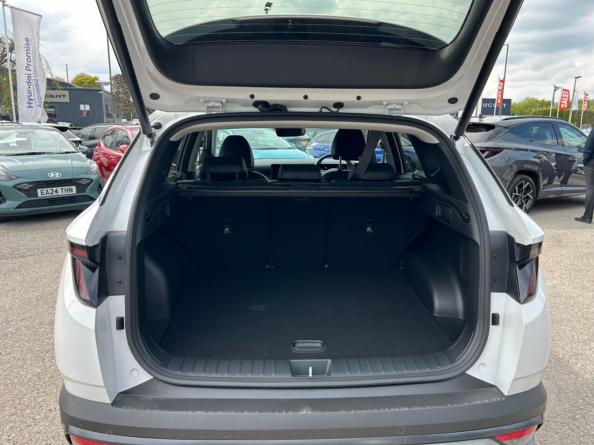 Hyundai TUCSON Image 10