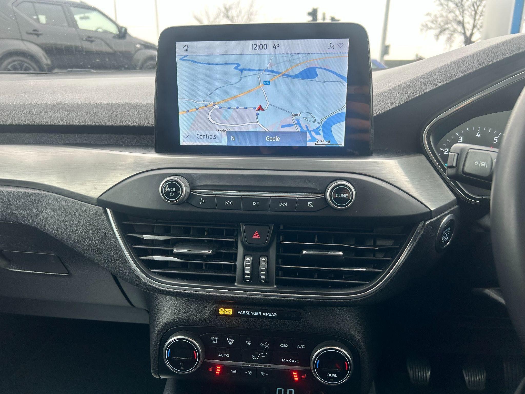 Ford Focus Image 14