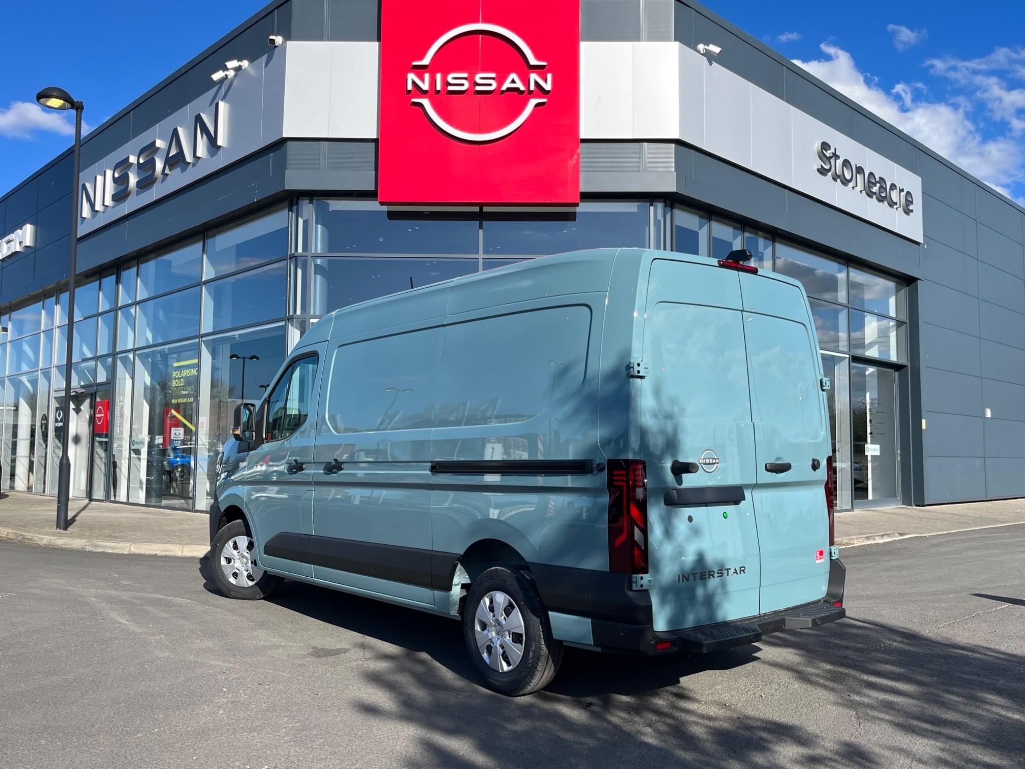 Nissan Interstar Image 7